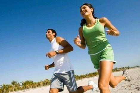 Sporttal könnyebb a fogyás, mint diétával!