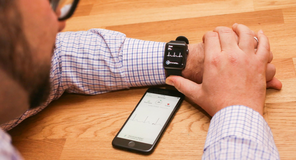 Az Apple Watch okosóra képes felismerni a diabétesz tüneteit! Apple Watch okosóra - diabétesz, cukorbetegség
