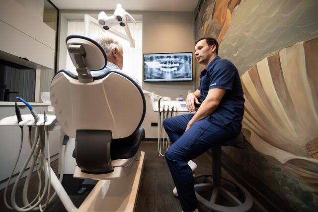 Teljes fogsor implantátum