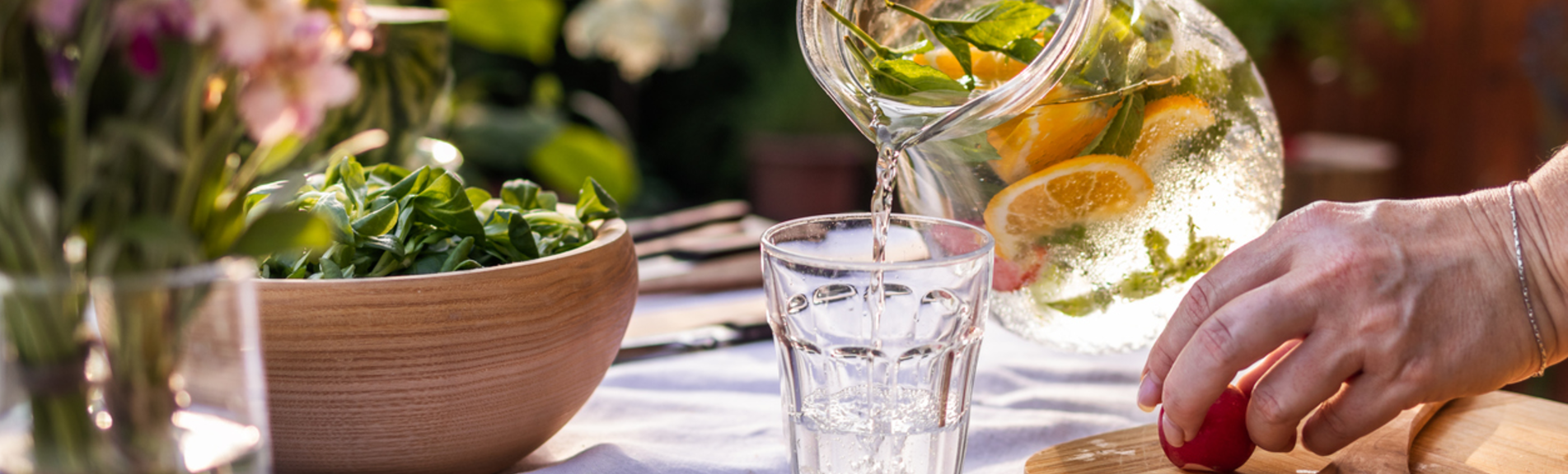 Javítja a vízivás a vércukor szintet? Mennyit kell innia egy cukorbetegnek? Nemzetközi források alapján összegyűjtöttem a legfontosabb információkat!