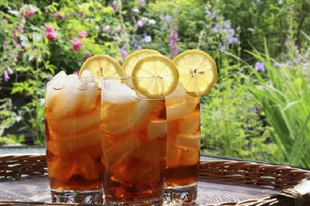 Napi 6 pohár vagy annál több jeges tea már káros a vesékre! Sok jeges tea káros a vesére