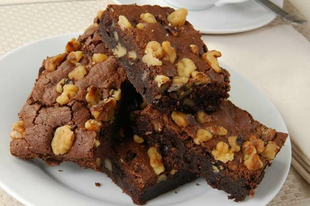 Nyers brownie receptje karácsonyra A nyers brownie receptje